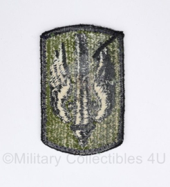 US Army Naoorlogse subdued embleem 8th Field Artillery Brigade  - 7,5 x 5 cm - origineel