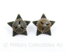 Russische leger groen paar sterren - 2 x 2 cm - origineel