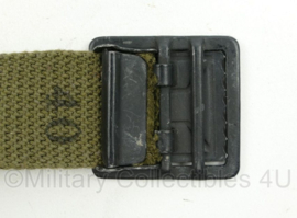 US Army OD Olive Drab manschappen broekriem US JQMD 1945 - 100 x 3 cm -  origineel