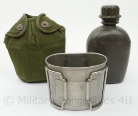 KL Veldfles met RVS beker en canvas hoes - 22 x 14 x 9 cm - origineel