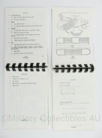 Defensie en KMARNS Korps Mariniers Infantry Aide-Memoire VGKAZ 1989 handboeken - Volume 1 en 2 - 17 x 11 cm - origineel