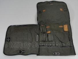 Russische M56 tas voor lichtpistool met toebehoren - origineel