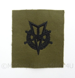 KL Landmacht vaardigheids embleem MLV Militaire Lichamelijke Vaardigheden - afmeting 7,5 x 8,5 cm - origineel