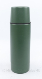 Defensie thermosfles - huidig model - geheel staal - 8 x 30 cm - licht gebruikt - origineel