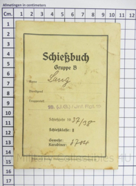 WO2 Duits Schiessbuch schietboekje 1937 / 1938 van 18 infanterie regiment 19 - 15 x 10½ cm - origineel