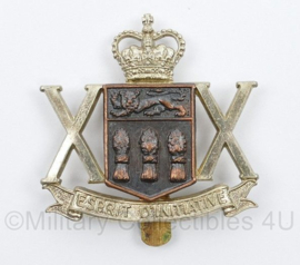 WW2 Canada cap badge 20th SASKATCHEWAN REGIMENT (Tank) - Esprit D’Initiative - 5 x 4,5 cm - origineel