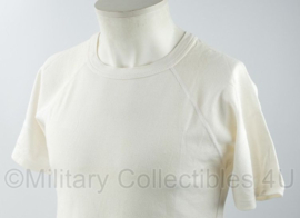 Defensie t-shirt wit - korte mouw - 95% katoen, 5% elastaan - meerdere maten - gedragen - origineel