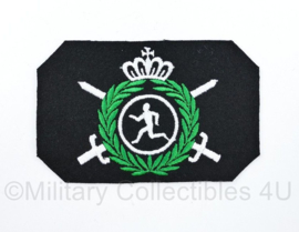 Defensie LO sport embleem op zwart  - 10,5 x 7 cm - origineel