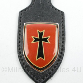 Militaire Crusader Cross borsthanger - 9,5 x 4 cm - origineel