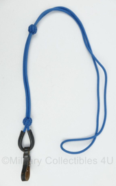 KMAR Koninklijke Marechaussee pistoolkoord blauw met leder - 104 x 4 cm - topstaat - origineel