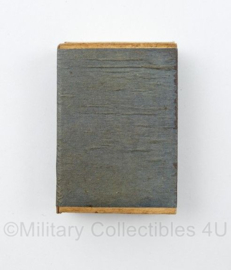 WO2 Duits luciferdoosje van echt hout - Waffen SS met ijzeren kruis - 6 x 4 cm
