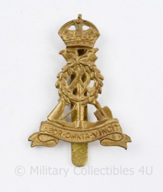WW2 British cap badge  Royal Pioneer Corps Kings crown - 5,5 x 3,5 cm - origineel