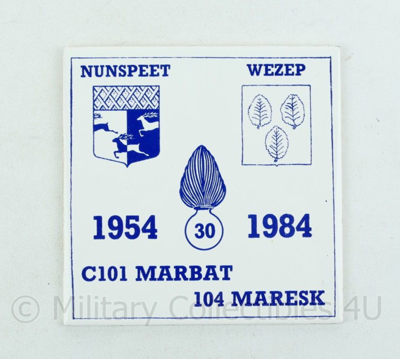 KMAR Marechaussee wandbord C101 Marbat 104 Maresk 1954-1984 - 15x15x0,3 cm -origineel