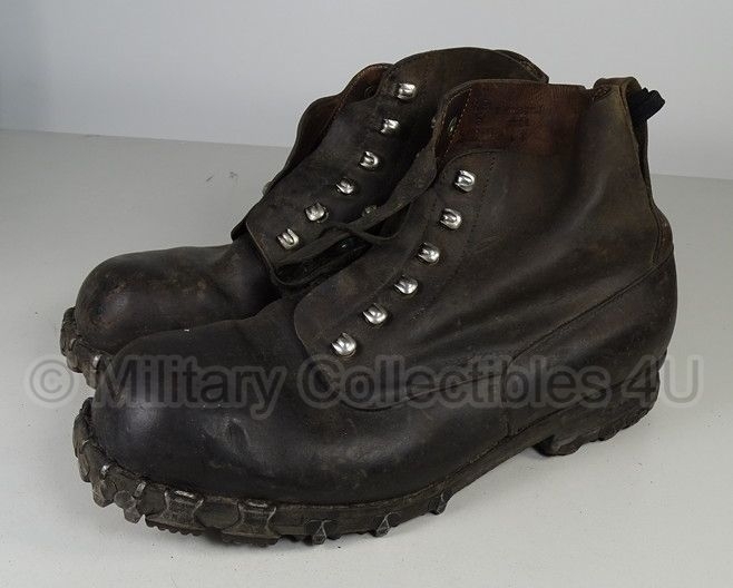 WO2 Gebirgsjäger model benagelde bergschoenen 50 en 60'er Vintage Schoenen & legerkisten | Military Collectibles 4U