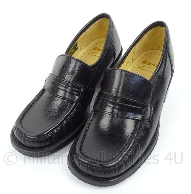 krokodil af hebben Toevallig KM Koninklijke Marine dames schoenen zwart merk Avang - lederen zool met  rubber - nieuw in doos - maat 35 = 2,5 - origineel | KM Schoenen assorti |  Military Collectibles 4U