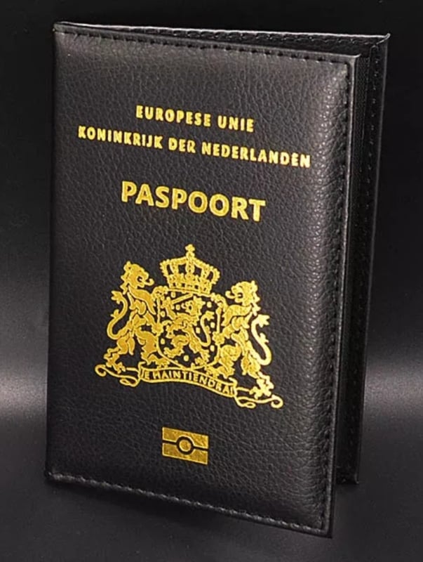 Koninkrijk der Nederlanden paspoort hoes - ZWART - 14 x 10 cm