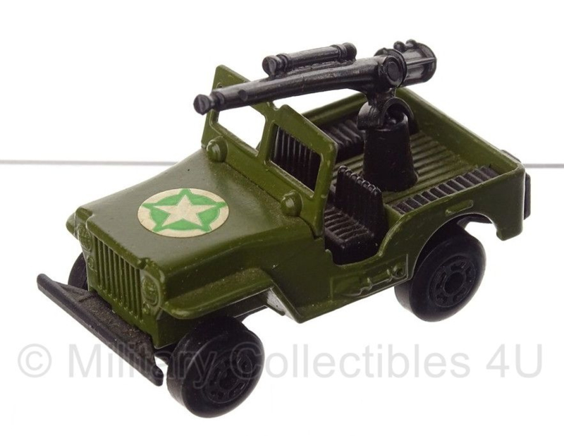 Willy's MB model voertuig - gemaakt door Matchbox Superfast no. 38 - 6 x 3 x 3,5 cm - origineel