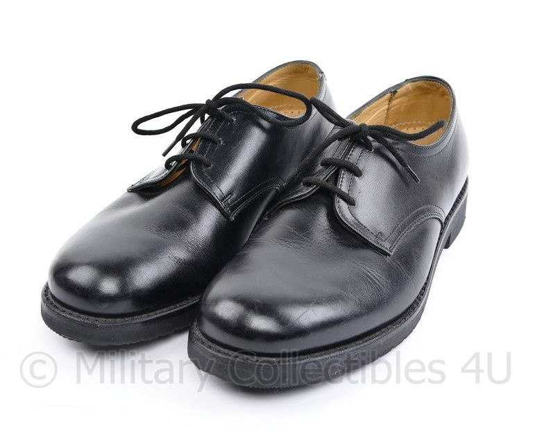 Polijsten pepermunt Regan Defensie van Lier DT schoenen Welted Klasse - maat 250 B = 39 B - in zeer  goede staat - origineel | Lage & halfhoge schoenen & sneakers | Military  Collectibles 4U
