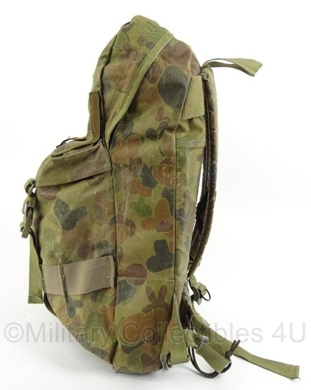 55 x 35 sales x 25 cm backpack