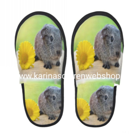 Pantoffel Cavia ongeveer maat 39-42