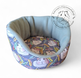 Snuggle bed  " cavia print colored feathers "