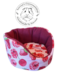 Snuggle bed  " aardbei kers framboos "