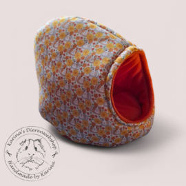Theemuts XL   " cavia print geel en oranje bloemen "