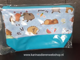 Handgemaakte etui / make up / toilet tas  " Cavia's"