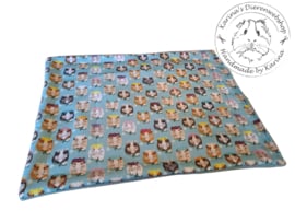 Anti plas Deken  ......  " Cavia Print Madelief "