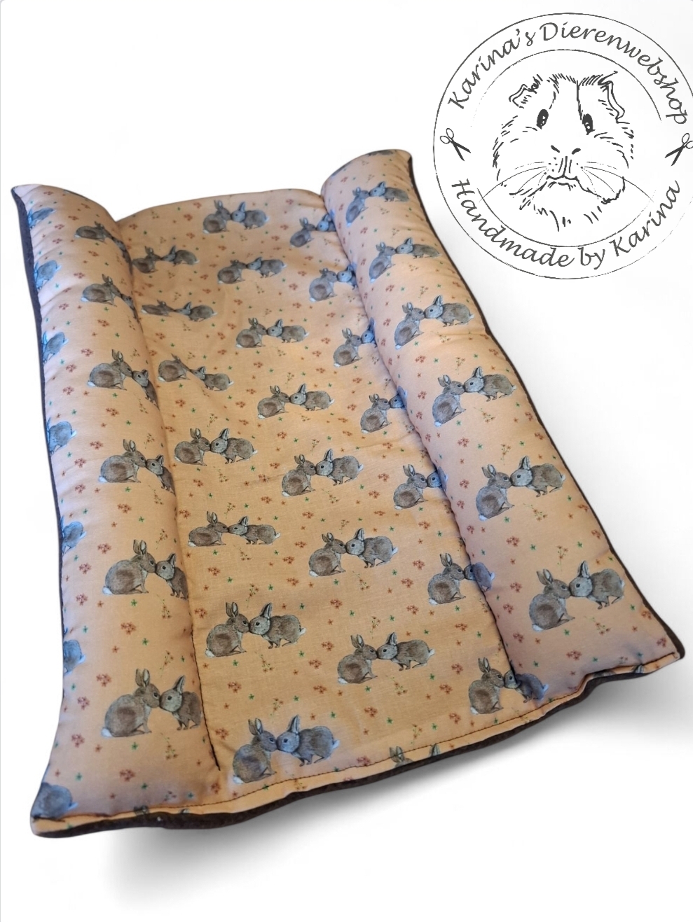 Bunny Snuggle Bed " Hop&Flop " L .... konijntjes ORANJE stof van RoosjeRosalie®