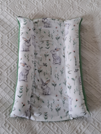 Bunny Snuggle Bed " Hop&Flop " L .... Konijntjes