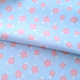 KP55 babyblauw bloem