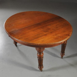 antieke tafel / Victoriaanse wind out table notenhout ca. 1880 met slinger (No.293052)