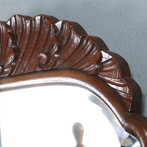 Brede Soester spiegel met facet en gestoken kroontje ca 1890 (No.290808) - 0.67 m Hoog.