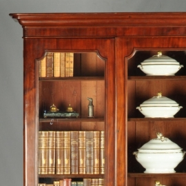 Antieke kast / Strakke mahonie Engelse boekenkast met schrijflade met ruimte voor een laptop ca. 1860 (No.651821)