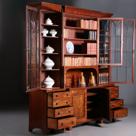 Zeer grote bibliotheekkast ca 1800 Breakfront met 6 deuren en 6 laden en open vak (No.232015)