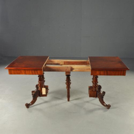 Antieke tafel /  Lange smalle coulissentafel( 90X318 )ca. 1875 in  bloemmahonie met patroon bladen   (No.141405)