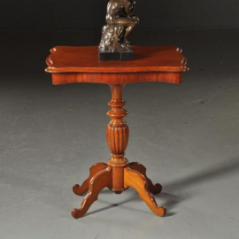 Antieke bijzettafels / Hollands Willem III ca. 1870 tafeltje in mahonie (No.490135)