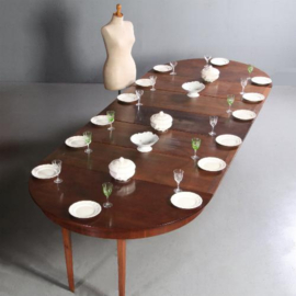 Antieke tafel / Grote ronde strakke biedermeier coulissetafel ca. 1830 voor 8 tot 14 personen (No.640859Z)