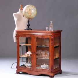 Vitrine of display cabinet in mahonie met interieur van vogeloog ca 1860 Willem III (No.991920)