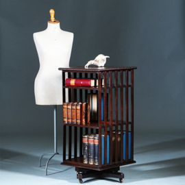 Boekenmolen of revolving bookcase ca 1900 Engeland eikenhout (No.271710)