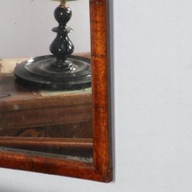 Antieke spiegel / Grote zeer fraaie 18e eeuwse Soesterspiegel in wortelnoten (No.711620)