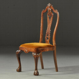 Antieke stoelen / stel van 6 noten met wortelnoten Chippendale  (No.981324)