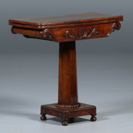 Hollandse speeltafel of wandtafel op kolompoot ca 1830 in mahonie (No.282505)