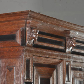 Antieke kast / Hollandse 4-deurskast ca. 1650 in eiken met ebben (No.530933)