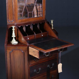 Antieke bureaus / Engelse hoekkast / hoeksecretaire / buro-bookcase ca. 1875 in mahonie (No.401743)