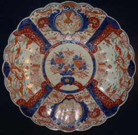 Antieke Imari bord 19e eeuw ca. 42 cm doorsnede (No.98213)