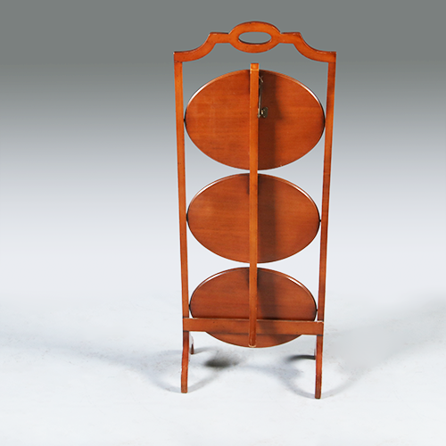 Cake stand in satijnhout ingelegd met zonmotief ca. 1920 (No.301885)