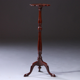 Hollandse lampetafel gueridon ca 1880 met geschulpt blad in mahonie  (No.222125)