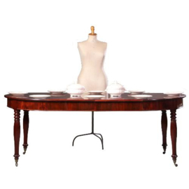 Antieke tafel / Kleine Franse coulissentafel in smetteloos mahonie ca. 1820 voor 8 personen (No.412515)